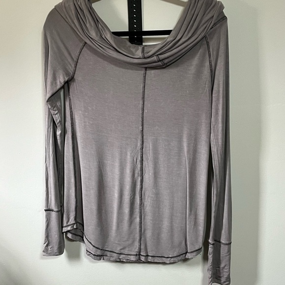 We The Free  Free People Purple Top - Picture 5 of 9